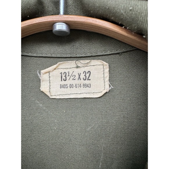 USAF OG-107 Tactical Air Command Fatigue Shirt w/ Patches 13‎ 1/2 x 32 Green - Picture 2 of 7